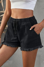 Load image into Gallery viewer, Pocketed Frayed Denim Shorts
