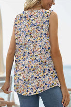 Load image into Gallery viewer, Printed Square Neck Curved Hem Tank
